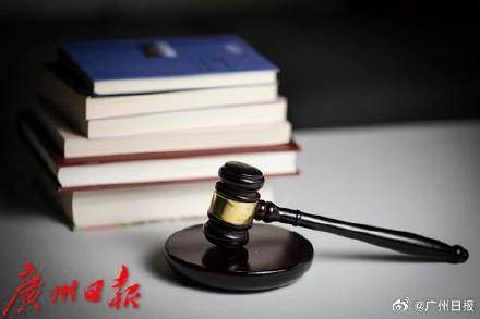 皇冠信用网庄家_男子闯黄灯身亡 亲属向交警城管索赔