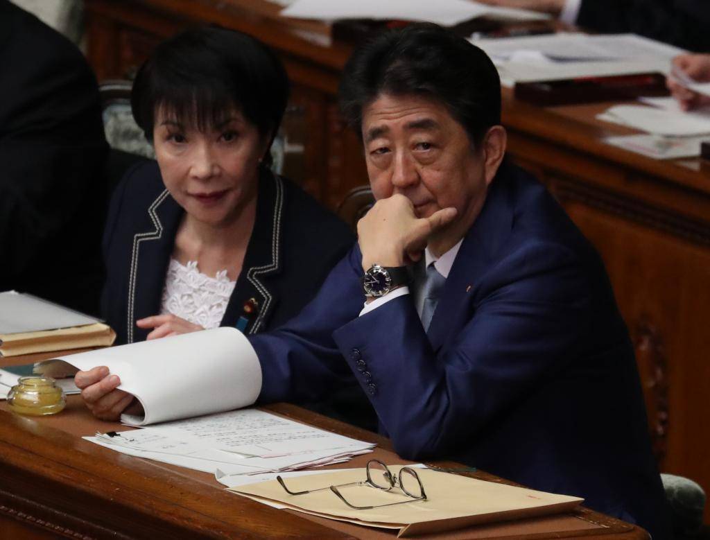 皇冠信用网在线注册_廉德瑰：若中日关系处理不好皇冠信用网在线注册，高市早苗的首相之位恐怕坐不长