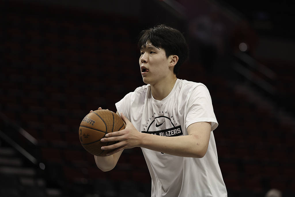 如何申请皇冠信用网_杨瀚森未登场约基奇21+14+9 NBA杯开拓者险胜掘金