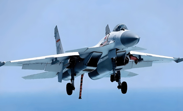 皇冠信用網需要押金吗_歼-15锁定F-15J距离被曝光皇冠信用網需要押金吗，赤裸裸技术碾压，日专家终于清醒了