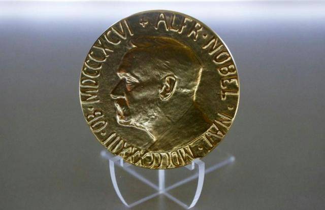 华盛顿神秘人比分
_要轰炸莫斯科和北京?特朗普机密录音曝光华盛顿神秘人比分
,巴铁紧急撤回诺奖提名