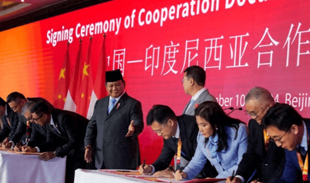 皇冠信用網_印尼总统看完阅兵皇冠信用網,决定将他们拖了30年,价值5800亿的项目给中国