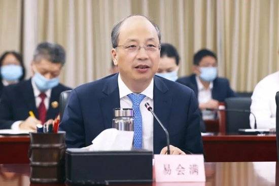 波兰U21 vs北马其顿U21_重磅官宣波兰U21 vs北马其顿U21！易会满落马背后