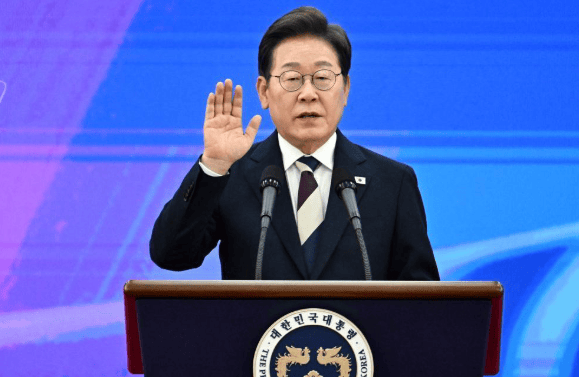 埃及超级联赛_要么出手对付中国埃及超级联赛,要么放弃领土,李在明登机返回韩国,临走前送中方15个字!