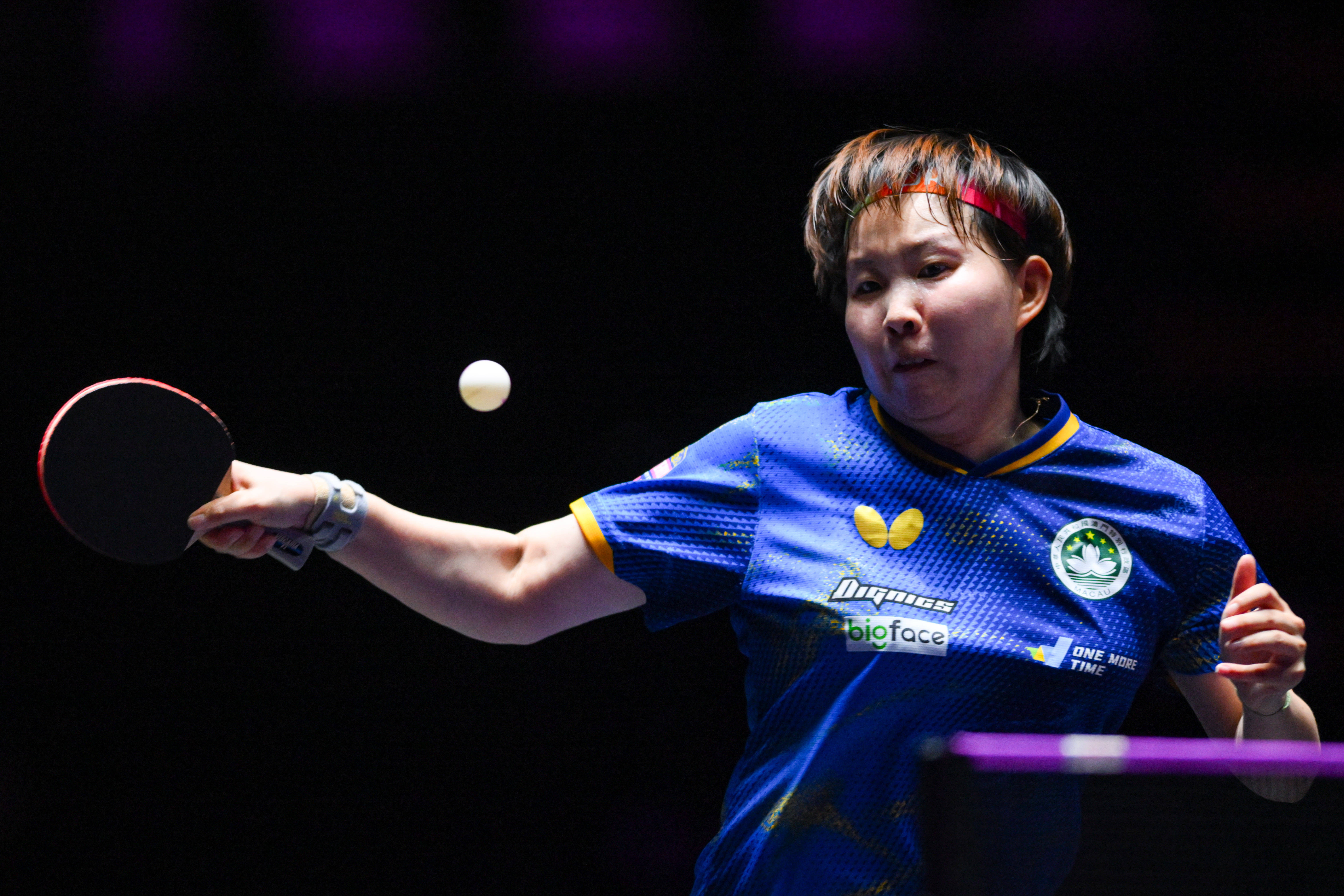 阿森纳vs诺丁汉森林_（体育）乒乓球——WTT澳门冠军赛：王曼昱晋级女单四强