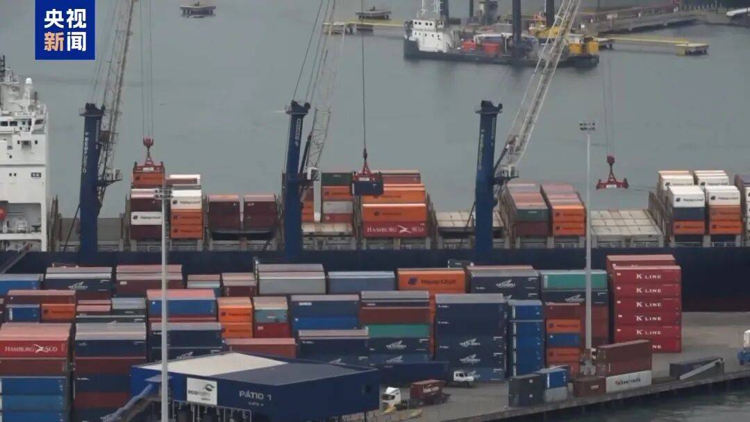 皇冠信用网APP下载_卢拉与特朗普通电话皇冠信用网APP下载，要求美国撤销对巴西征收40%关税，两人同意尽快面对面会晤并交换电话号码