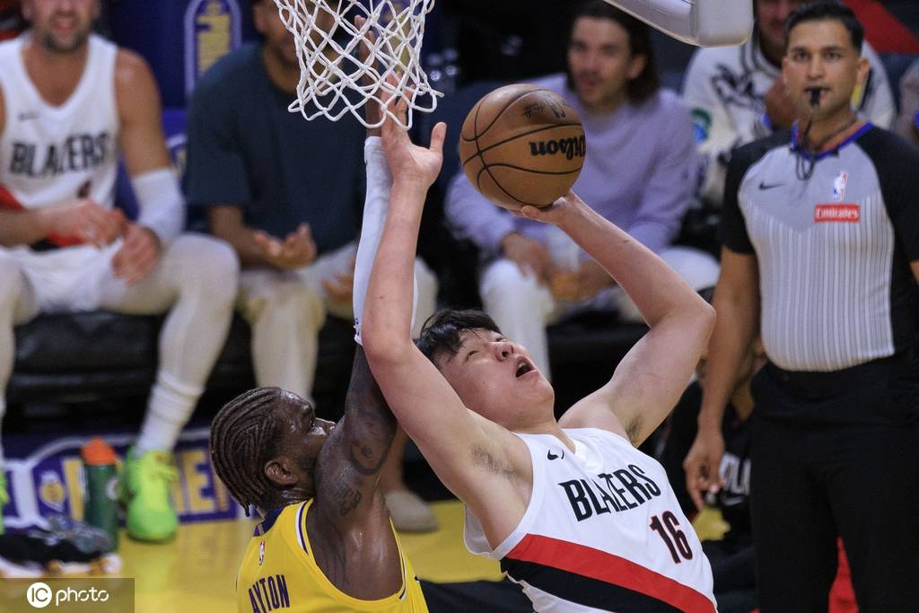 皇冠信用盘哪里申请_杨瀚森1分1板里夫斯41分 开拓者3人20+击败湖人