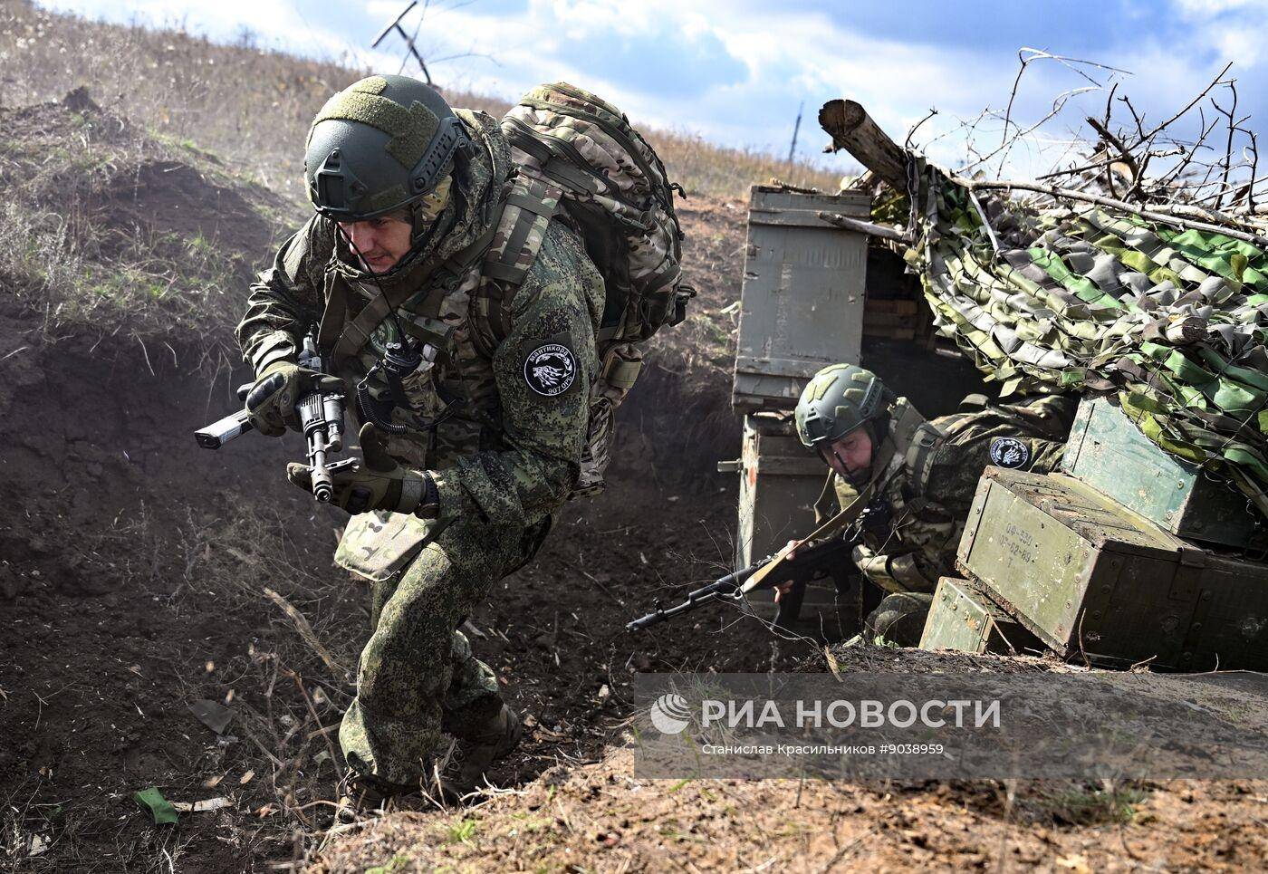 如何申请皇冠信用網_堵上最后1公里！俄军包了2025年最大饺子如何申请皇冠信用網，300名敢死队攻占红军城