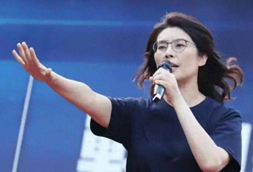 皇冠登3管理出租_解放军进台海皇冠登3管理出租，不到24小时，马英九开始追责，郑丽文摊牌两岸关系！赖清德已经退无可退