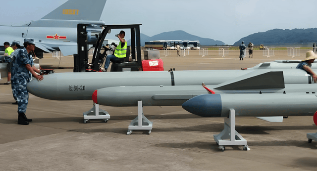 皇冠信用代理出租_日本大机群挂48枚导弹模拟攻击辽宁舰皇冠信用代理出租？上演“送人头”名场面