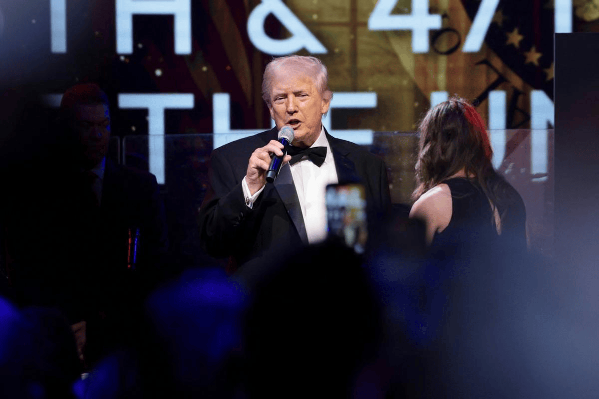 皇冠tg @xinyongwang_委内瑞拉刚说救马杜罗皇冠tg @xinyongwang，特朗普就签署行政令，宣布美国进入紧急状态