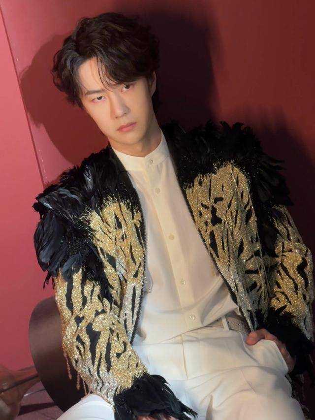 皇冠信用网在线开户_王一博：春晚脚滑皇冠信用网在线开户了