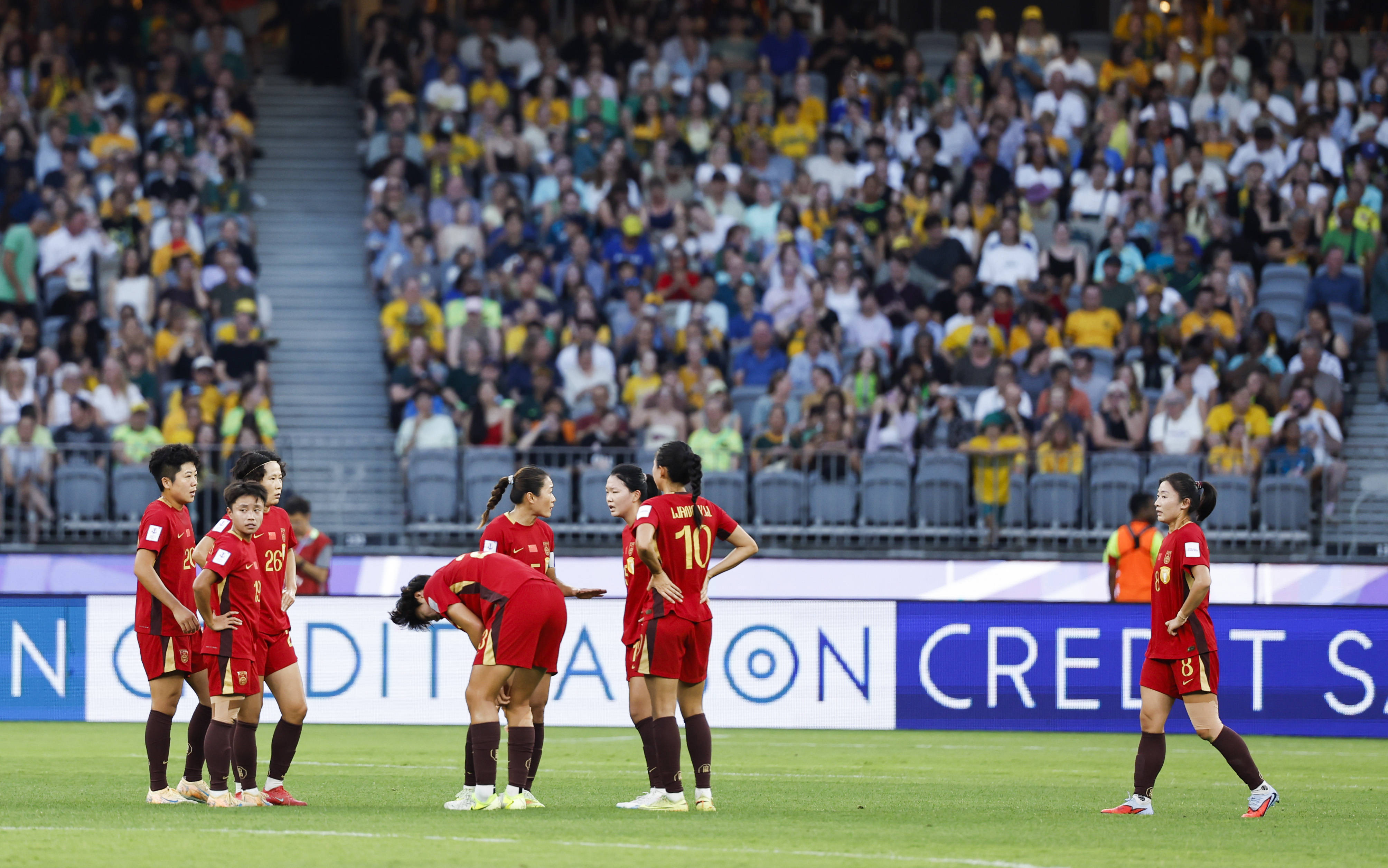 皇冠登1登2登3代理 _亚洲杯-富德科尔建功张琳艳点射 中国女足1-2澳大利亚无缘决赛